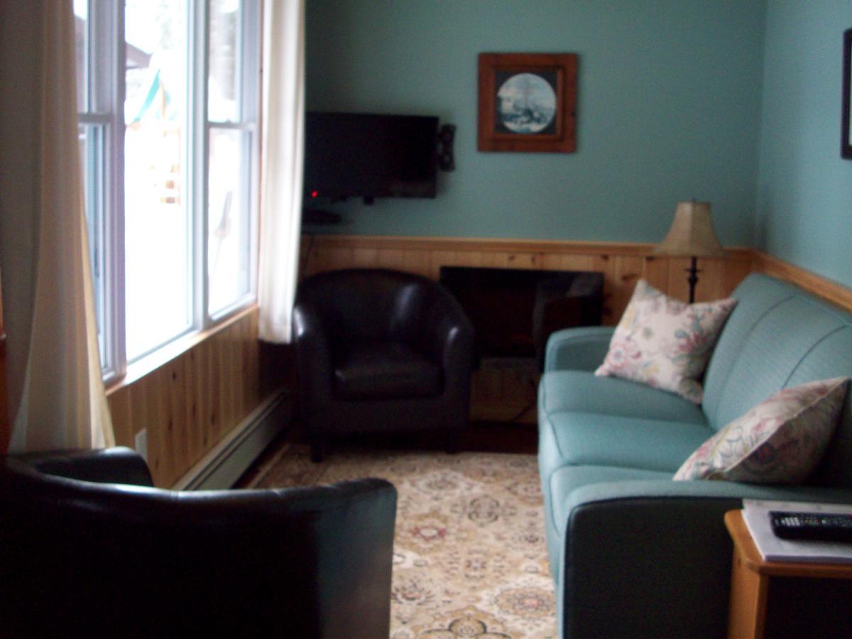 Lakewoods Cottage Oxtongue Lake المظهر الخارجي الصورة